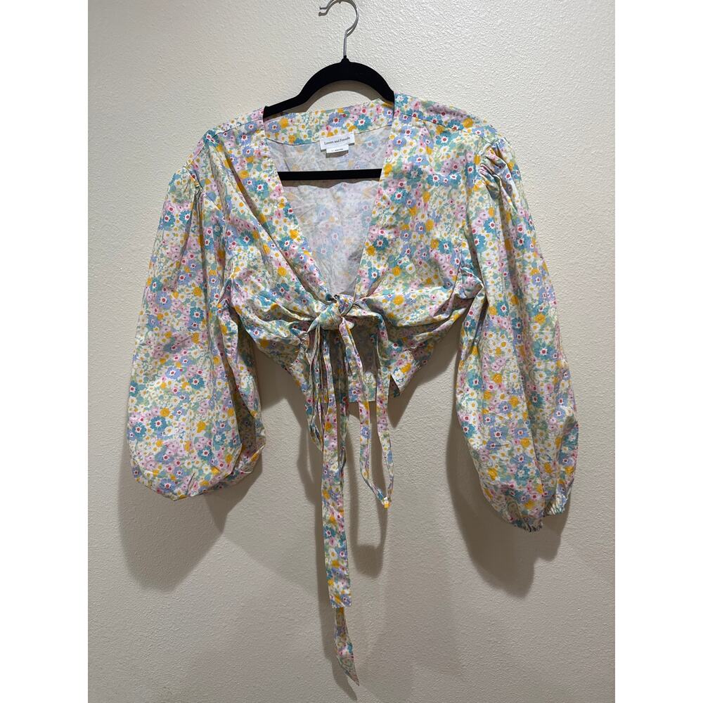 Womens Lovers + Friends Wyatt Top in a Catherine floral pattern wrap small